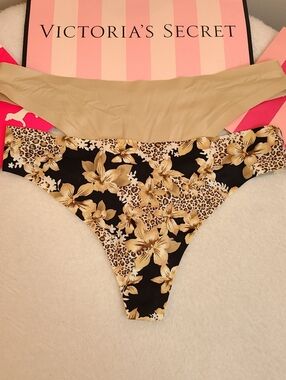 VTG Victoria's Secret 2pk Incredible Sexy Satin No-show Thong Panties Size M